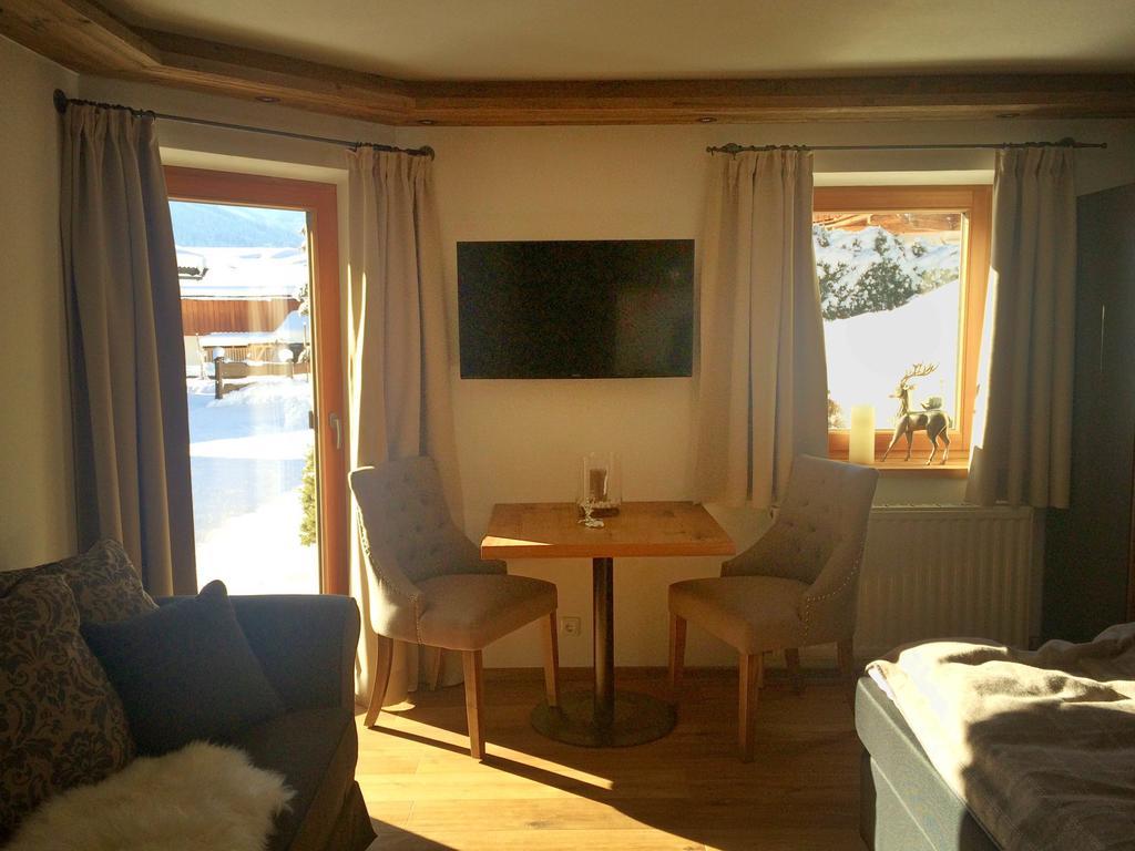 Am Wilden Kaiser Landhausstudios Ellmau Luaran gambar